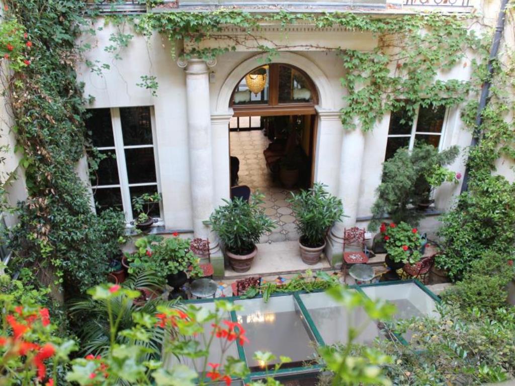 My Travelution - Travel Club - Hotel Relais Saint Sulpice