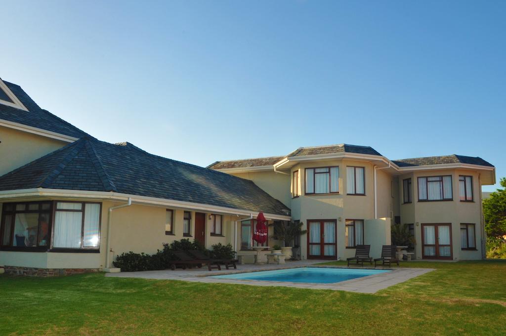 My Travelution - Travel Club - Sandbaai Country House