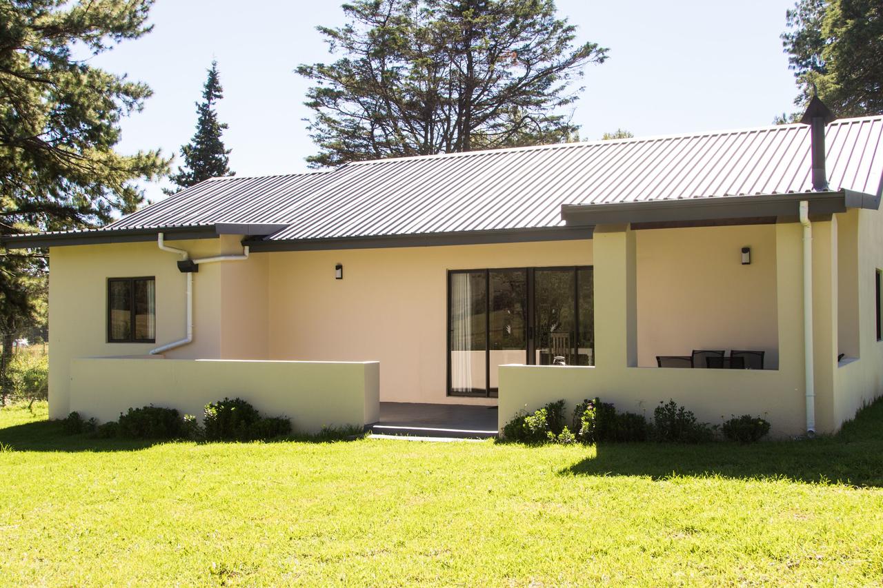 My Travelution - Travel Club - Kamberg Valley Hideaway