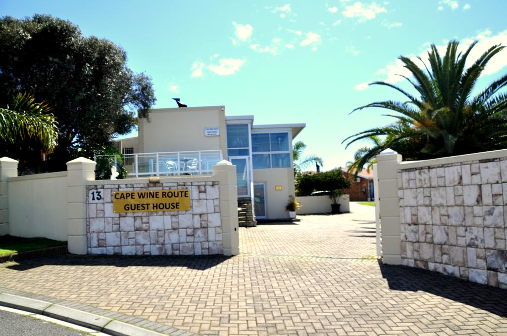 My Travelution - Travel Club - Cape Wine Route Guest House