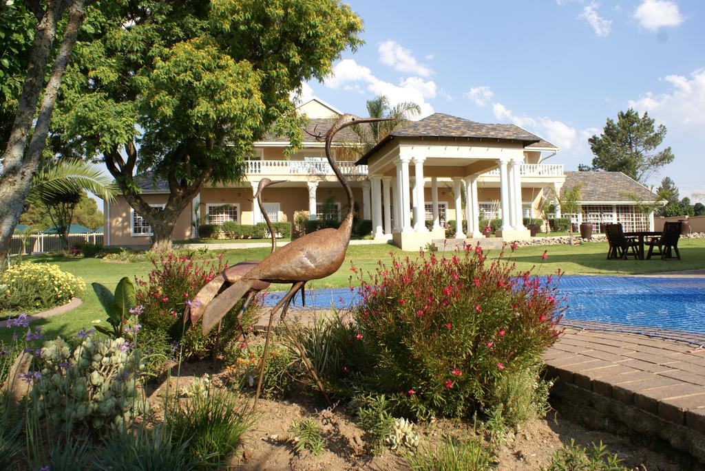 My Travelution - Travel Club - Attaché Guest Lodge & Health Spa