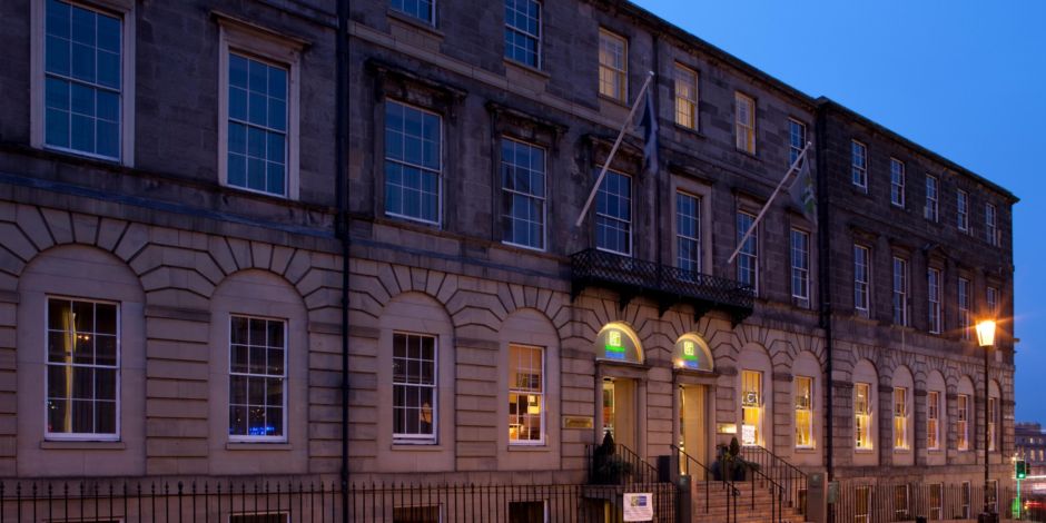 My Travelution - Travel Club - Holiday Inn Express Edinburgh City Centre
