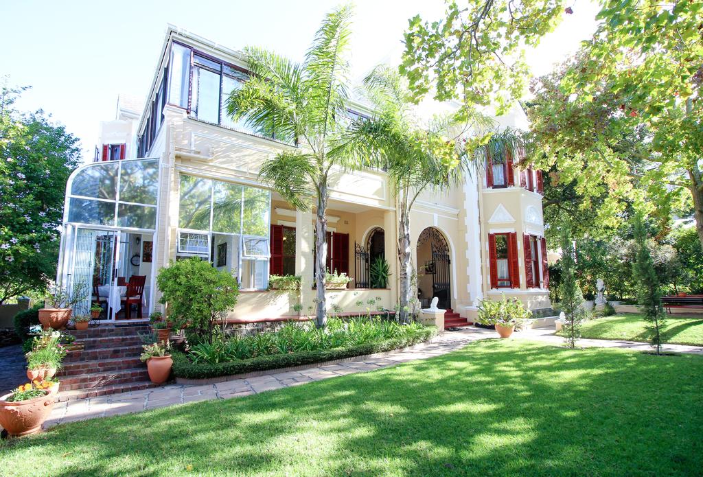 My Travelution - Travel Club - Carmichael Guesthouse