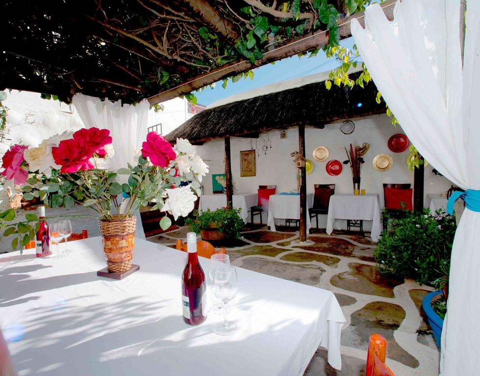 My Travelution - Travel Club - Athenian Villa B&B