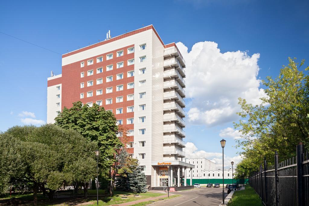 My Travelution - Travel Club - SunFlower Park Hotel