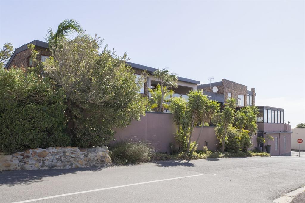My Travelution - Travel Club - Harbourview Self Catering Apartment