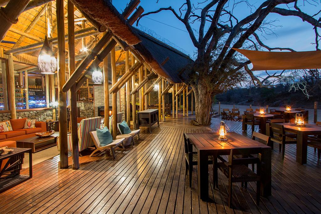 My Travelution - Travel Club - Rhino Post Safari Lodge