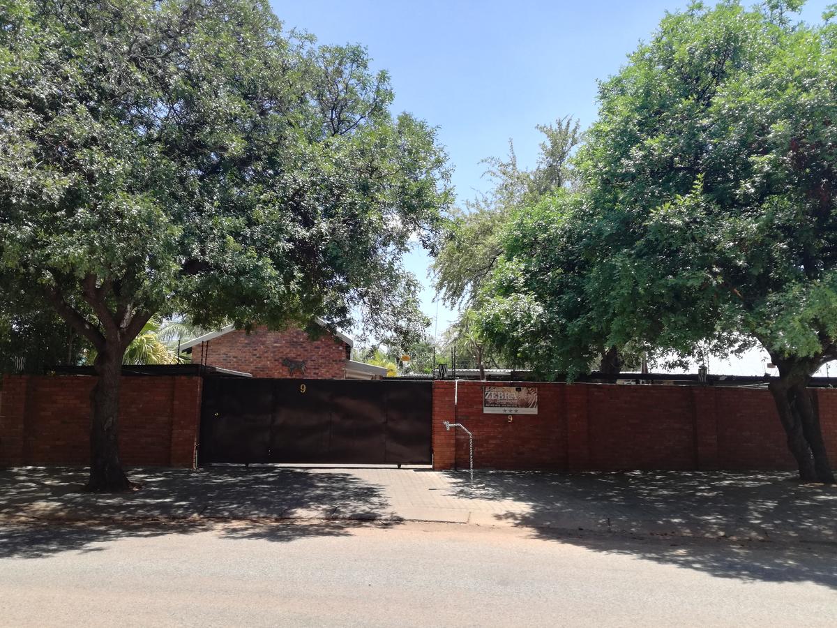 My Travelution - Travel Club - Zebra Guest House