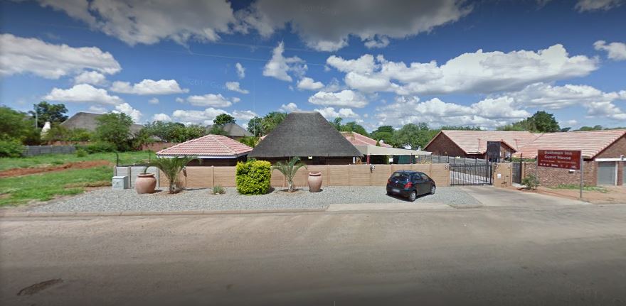 My Travelution - Travel Club - Bushmen Inn Guesthouse