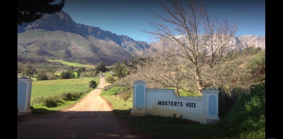 My Travelution - Travel Club - Mosterts Hoek Guest House