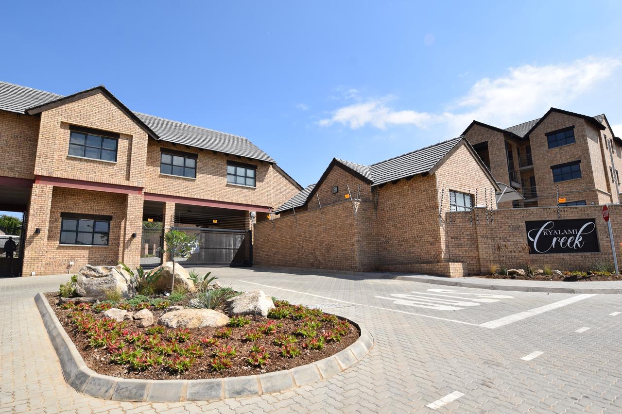 My Travelution - Travel Club - Kyalami Creek Luxury Apartments