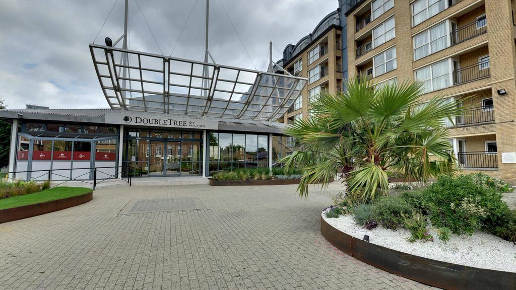 My Travelution - Travel Club - DoubleTree by Hilton Hotel London - Docklands Riverside