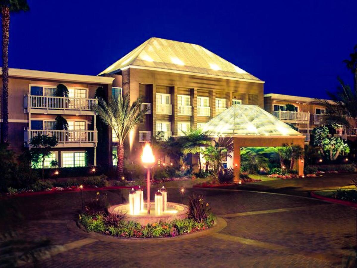 My Travelution - Travel Club - The Portofino Hotel & Marina