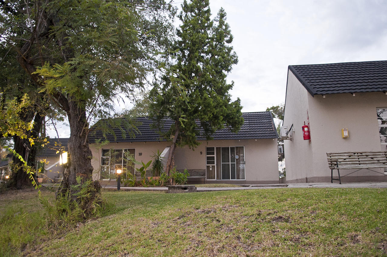 My Travelution - Travel Club - Protea Hotel by Marriott Zambezi River Lodge