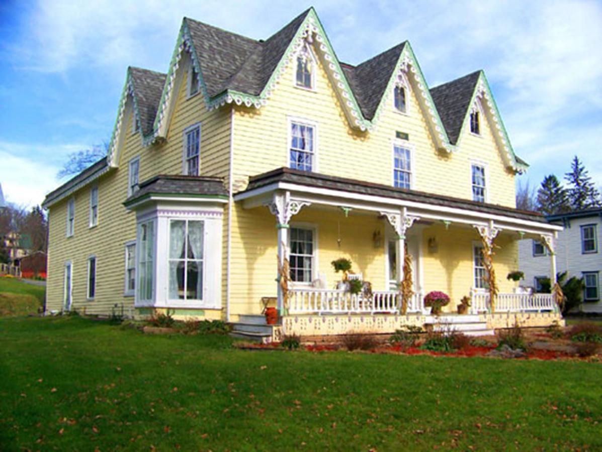 My Travelution - Travel Club - Stamford Gables B & B