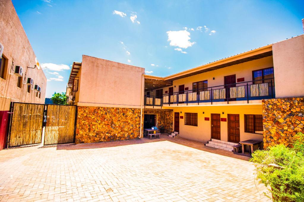 My Travelution - Travel Club - Coyotes Hotel & Conference Centre