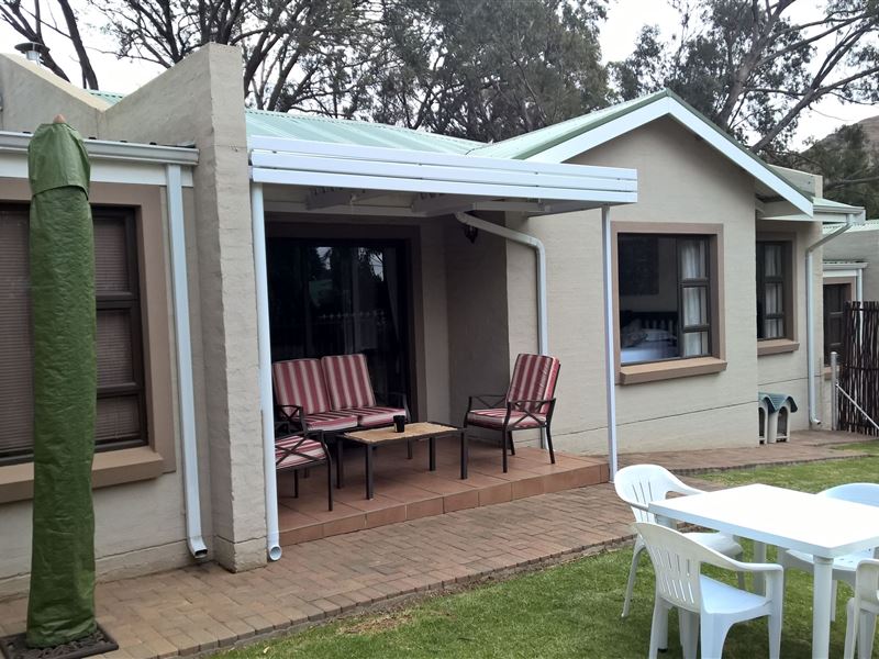 My Travelution - Travel Club - Clarens Cottage