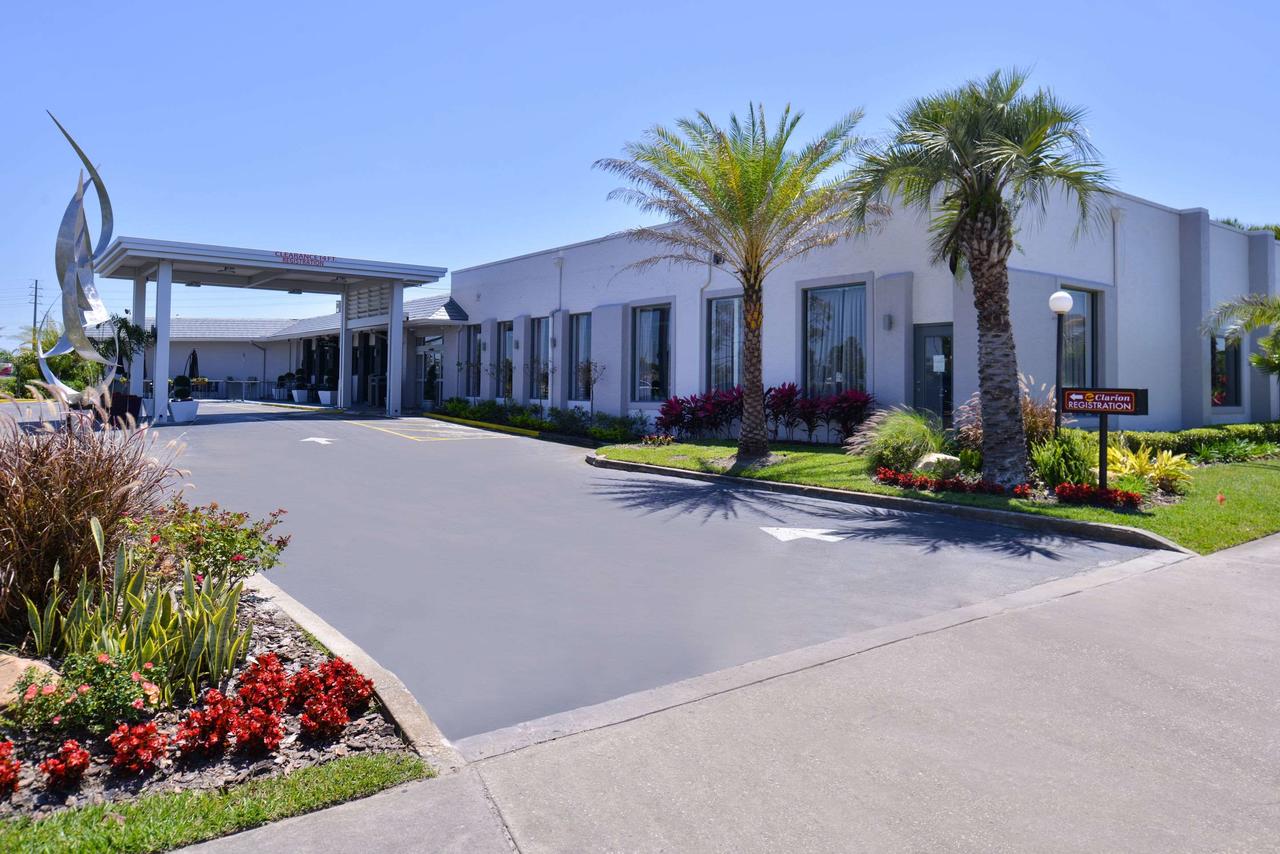 My Travelution - Travel Club - Clarion Inn & Suites Across From Universal Orlando Resort