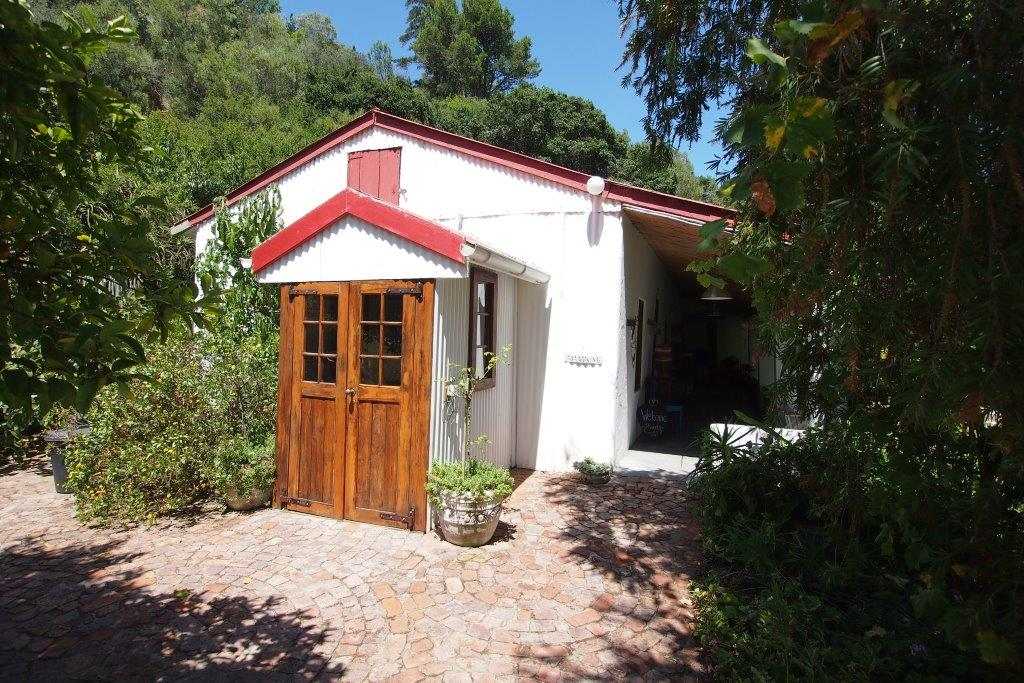 My Travelution - Travel Club - Riverdeck Country Accommodation-Lavender Cottage