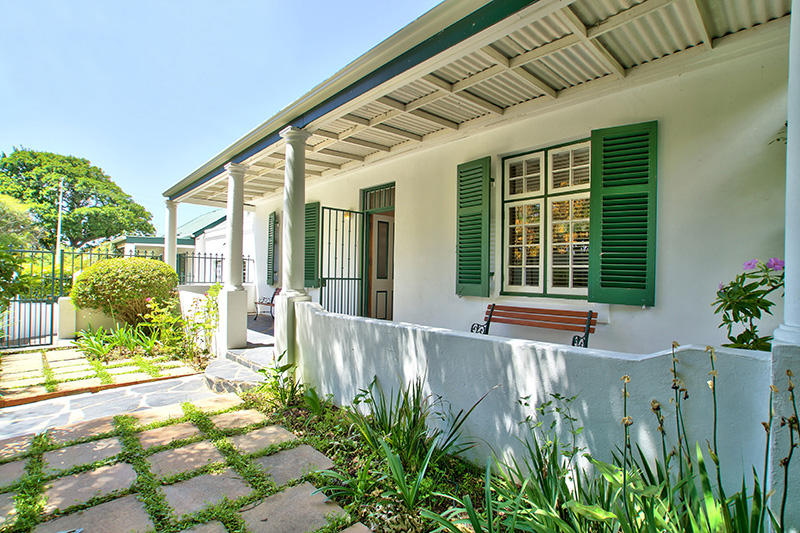 My Travelution - Travel Club - Newlands Cottages - Little Clarkia
