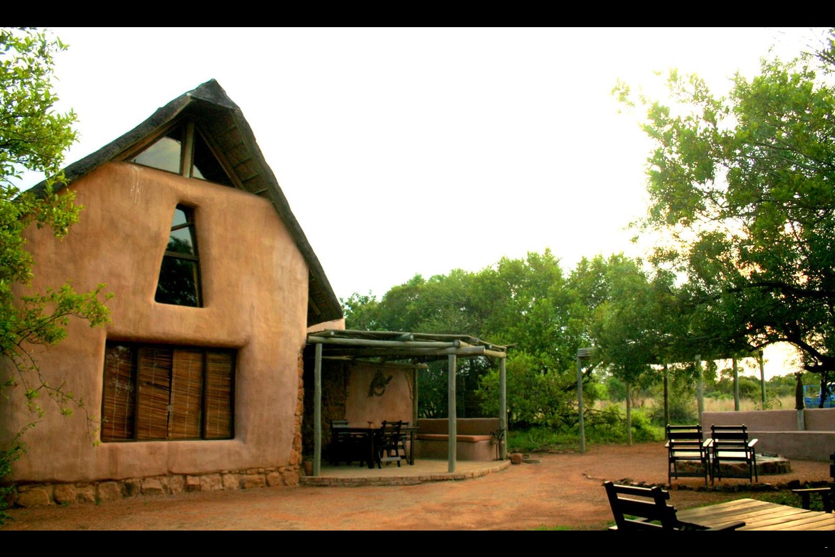 My Travelution - Travel Club - Adama Artistic Chalets & Teepees - Kingfisher
