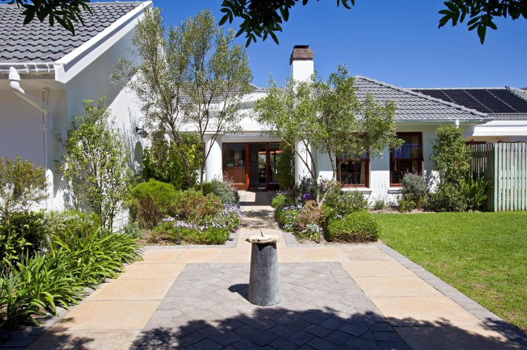 My Travelution - Travel Club - Dongola Guest House