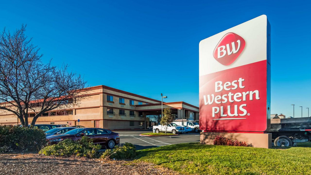 My Travelution - Travel Club - Best Western Plus Orchid Hotel & Suites