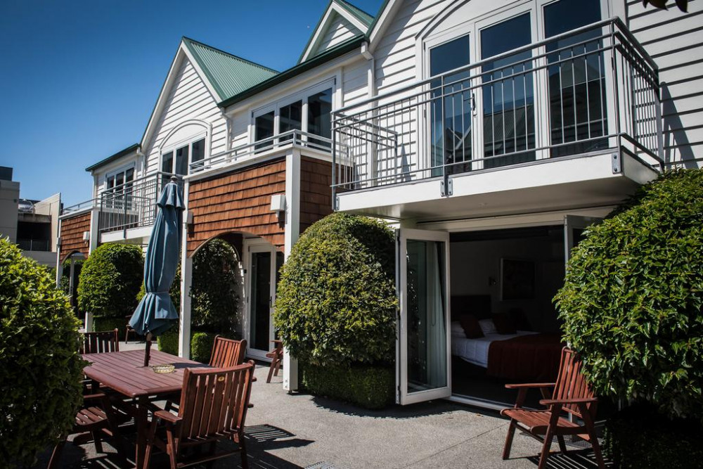 My Travelution - Travel Club - The Grange Boutique B&B and Motel