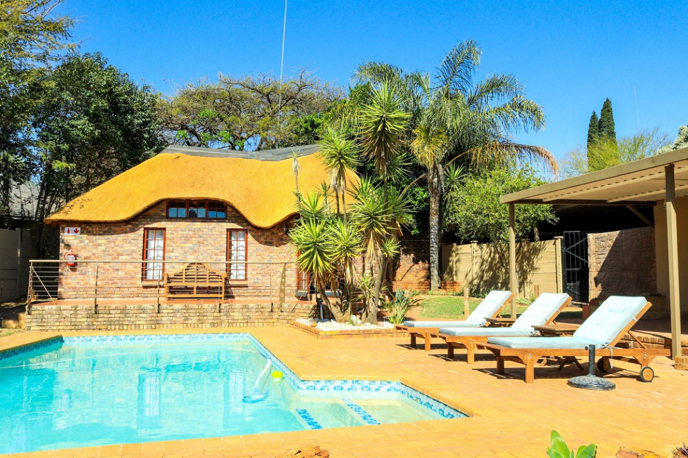 My Travelution - Travel Club - The Brookside House