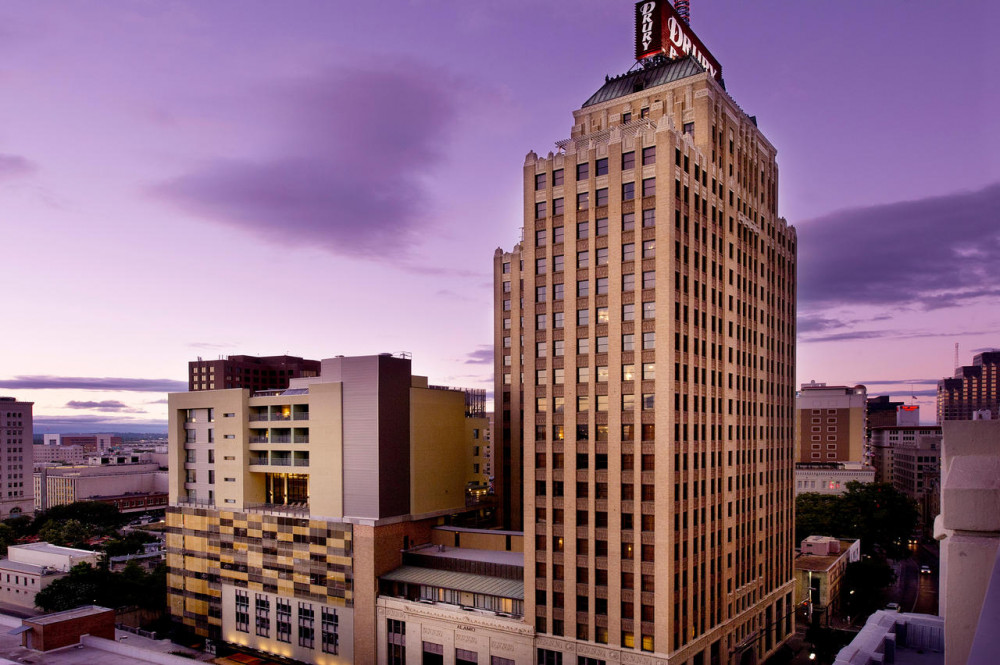 My Travelution - Travel Club - Drury Plaza Hotel San Antonio Riverwalk