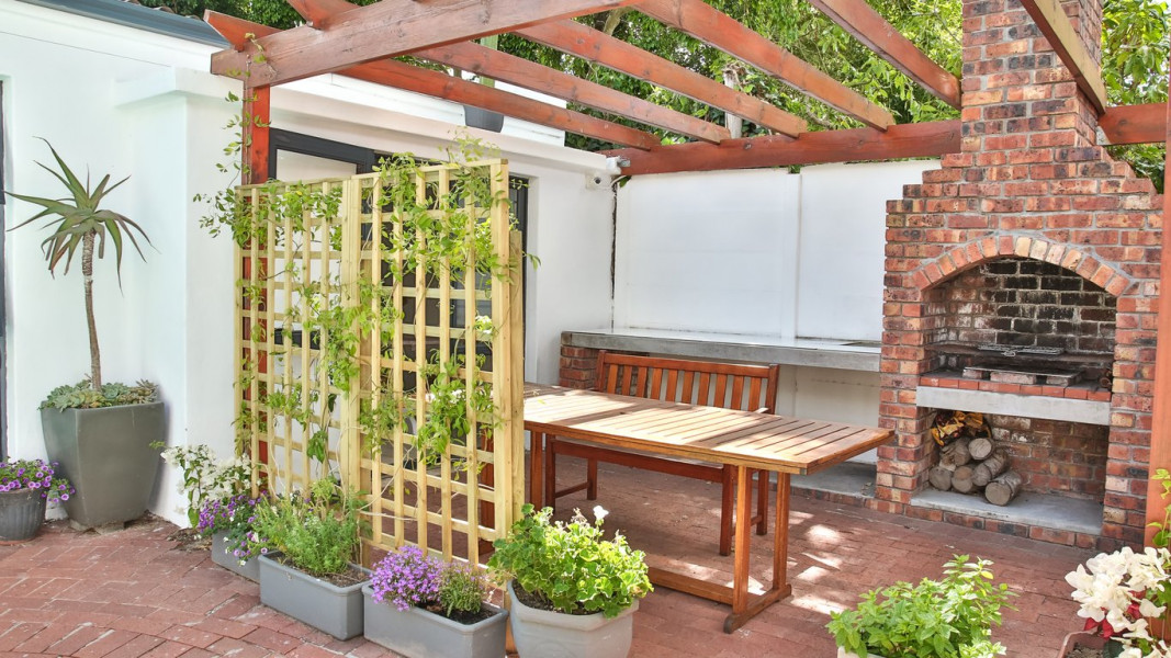 My Travelution - Travel Club - Newlands Cottages - Chameleon Cottage