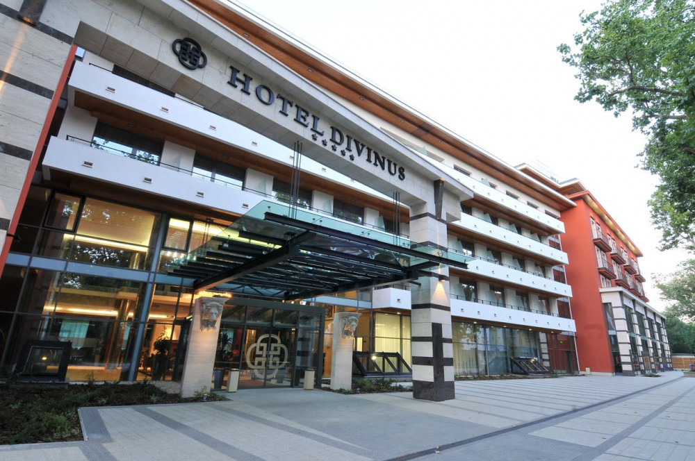 My Travelution - Travel Club - Hotel Divinus