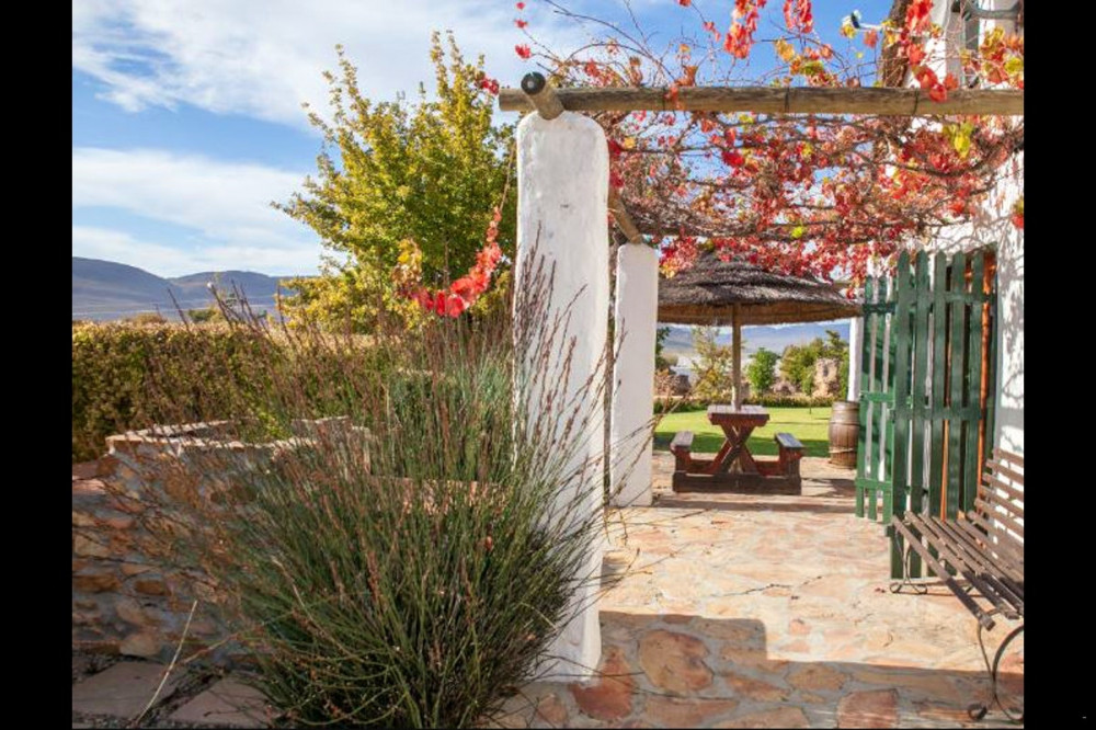 My Travelution - Travel Club - Houdenbek Farm Cottages - Tarentaal Cottage