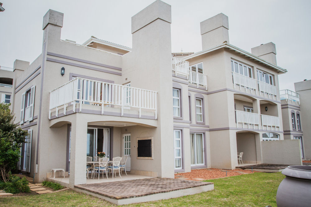 My Travelution - Travel Club - Aan De Zee @ Pinnacle self catering Villas