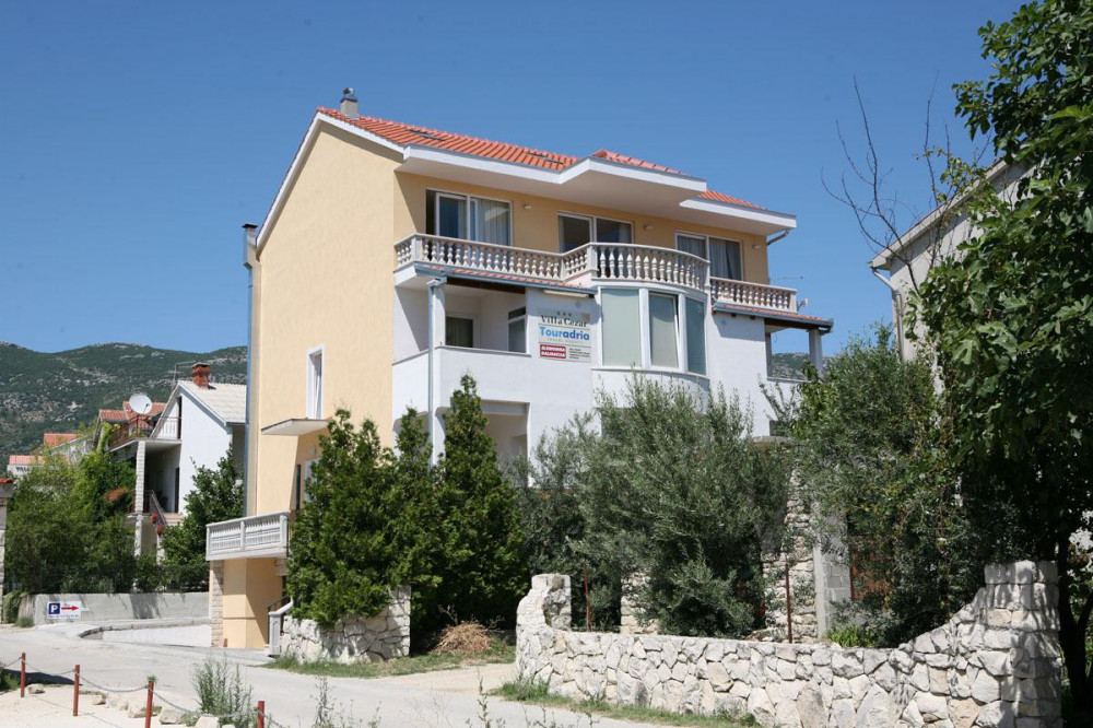 My Travelution - Travel Club - Villa Caesar