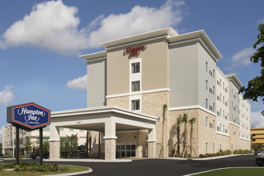 My Travelution - Travel Club - Hampton Inn Miami Airport East
