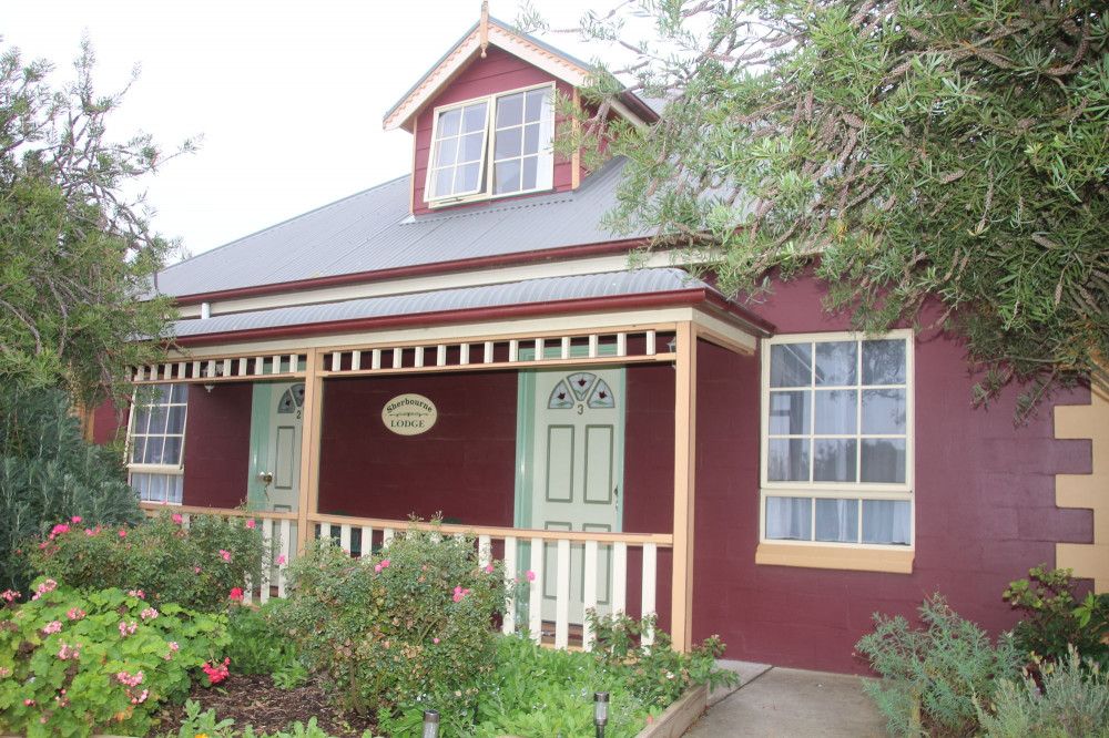 My Travelution - Travel Club - Swansea Cottages and Motel Suites