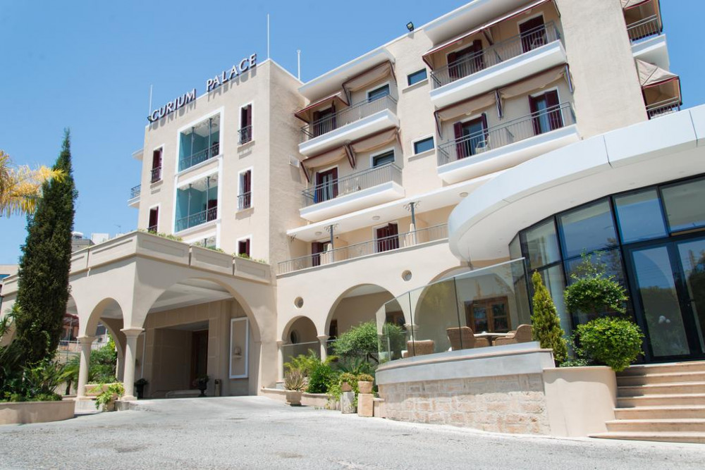 My Travelution - Travel Club - Curium Palace Hotel