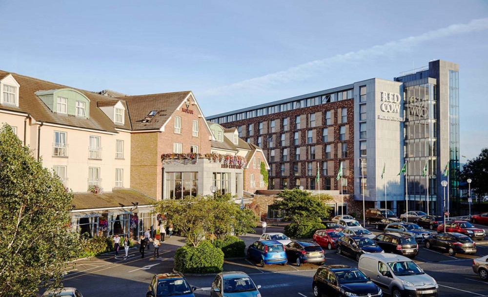 My Travelution - Travel Club - Red Cow Moran Hotel