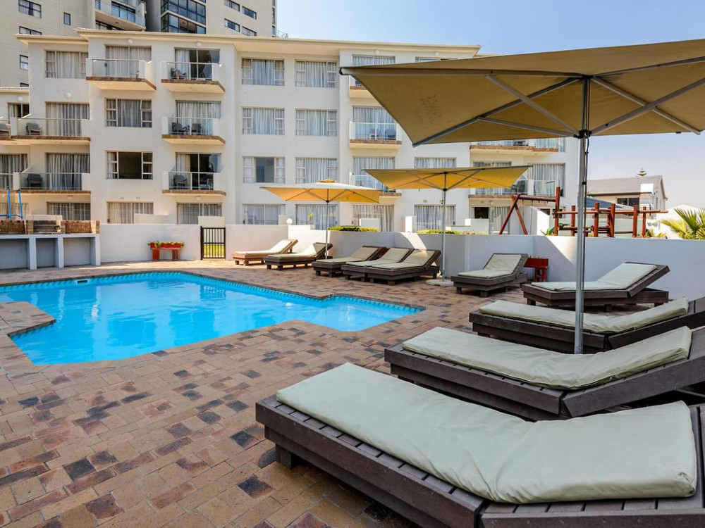 My Travelution - Travel Club - Table View Villas