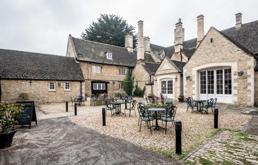 My Travelution - Travel Club - The Haycock Hotel