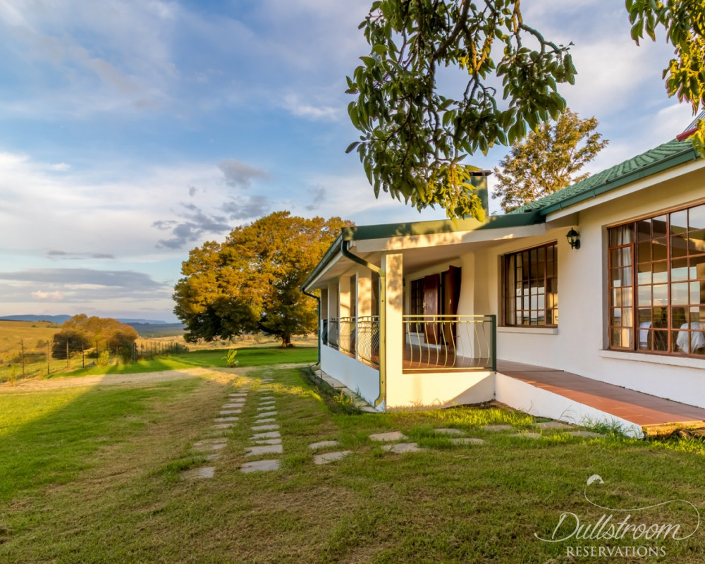 My Travelution - Travel Club - Hoyo Hoyo Machado Stud Lodge - Eagle's Call