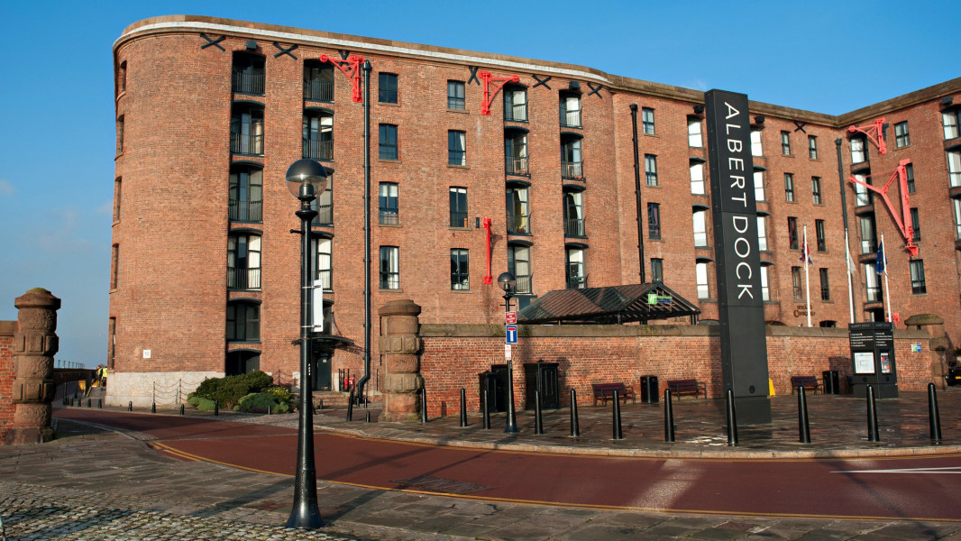 My Travelution - Travel Club - Holiday Inn Express Liverpool-Albert Dock