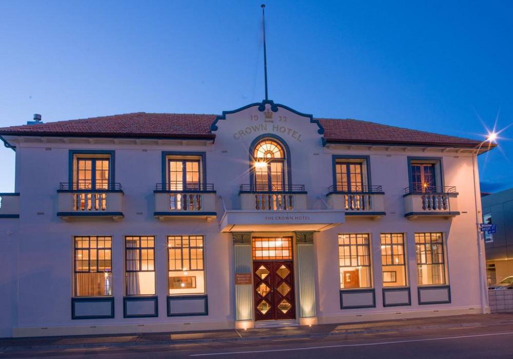 My Travelution - Travel Club - The Crown Hotel