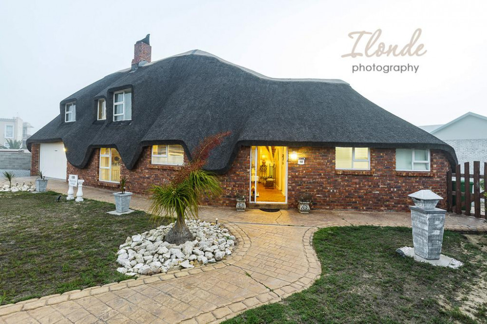 My Travelution - Travel Club - Beach Style Cottage