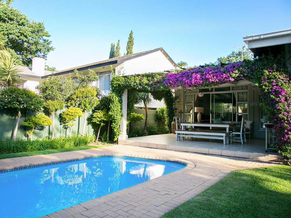 My Travelution - Travel Club - La Cruz Guesthouse