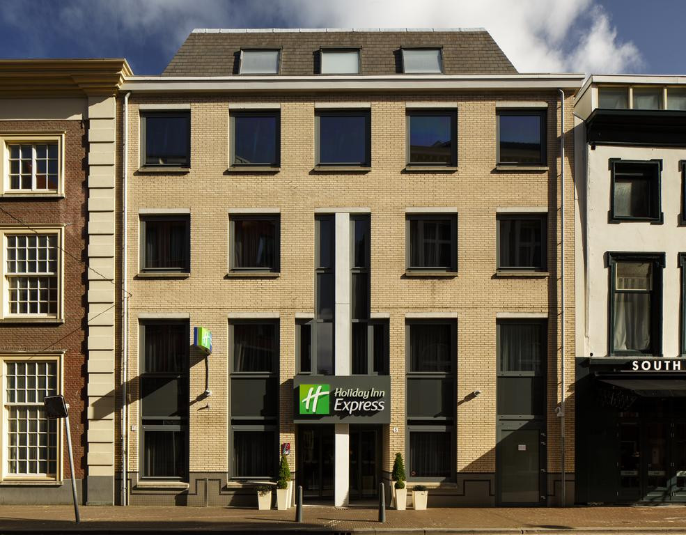 My Travelution - Travel Club - Holiday Inn Express The Hague - Parliament