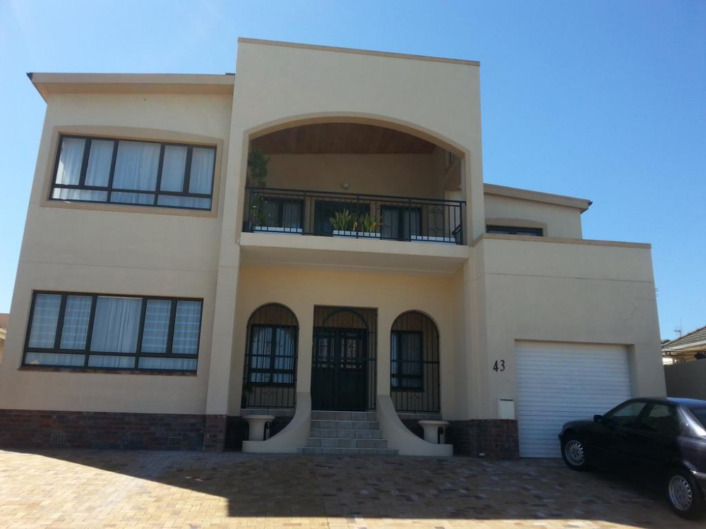 My Travelution - Travel Club - Auriol's Guest House