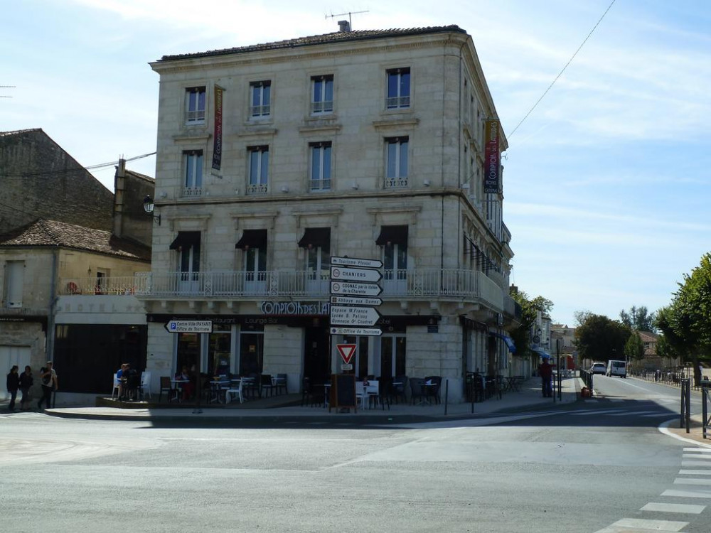 My Travelution - Travel Club - Hôtel Du Centre