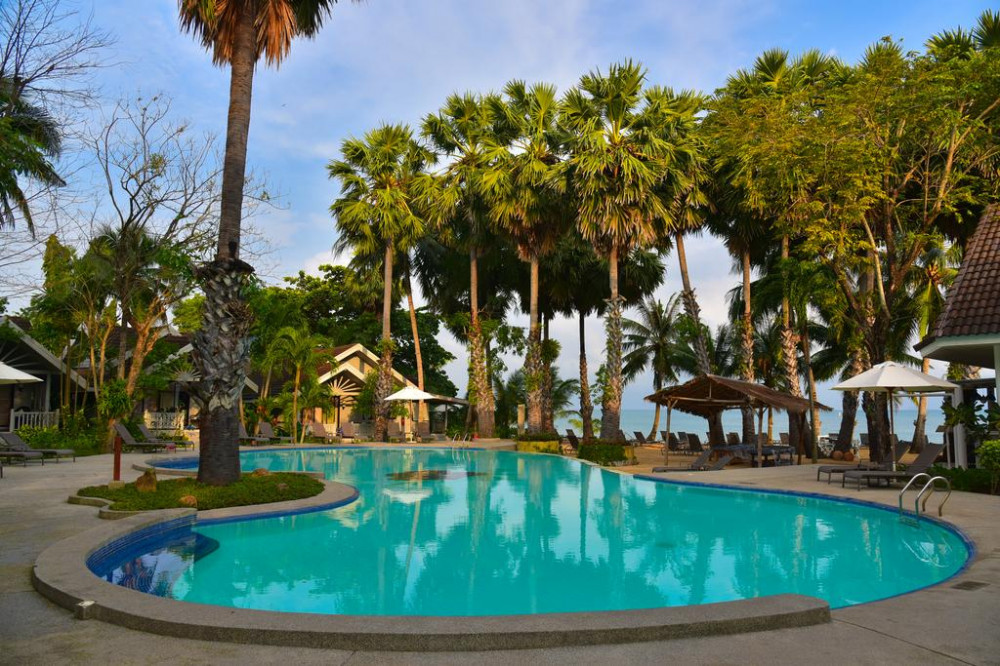 My Travelution - Travel Club - Paradise Beach Resort, Koh Samui - SHA Extra Plus